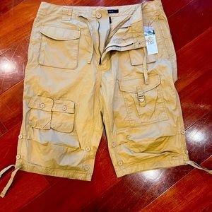 NWT Men’s Cargo Shorts by Sean John, Size 34, beige